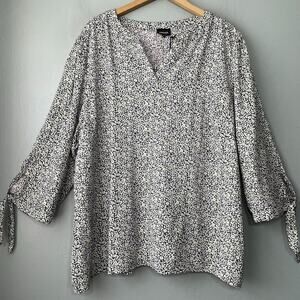 Jones & Co Plus Size 2X Ditzy Mini Floral Popover Top Cottagecore Preppy Chic